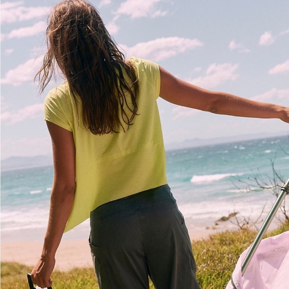 NWOT Free People Verbra Lemon, Tempo Top SZ L - Picture 3 of 12